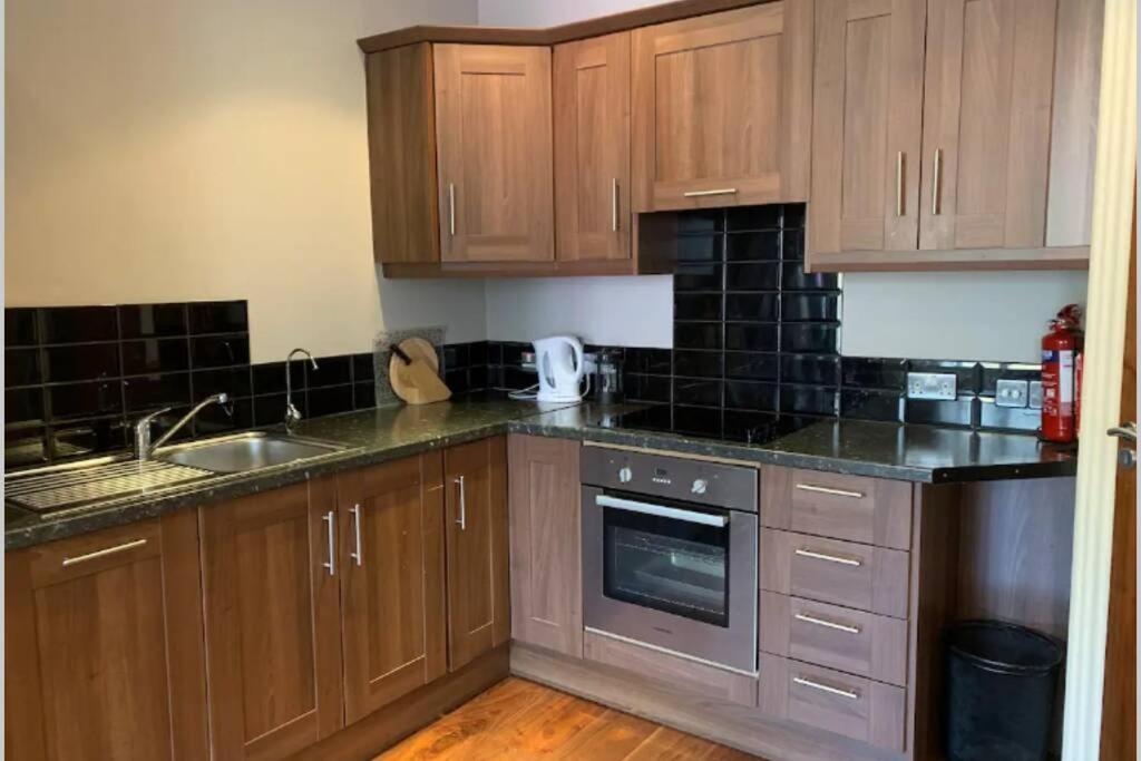 Centre Of Dingle Town - Luxury Holiday Apartment Exteriér fotografie